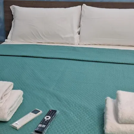 Alfredo Guest House
